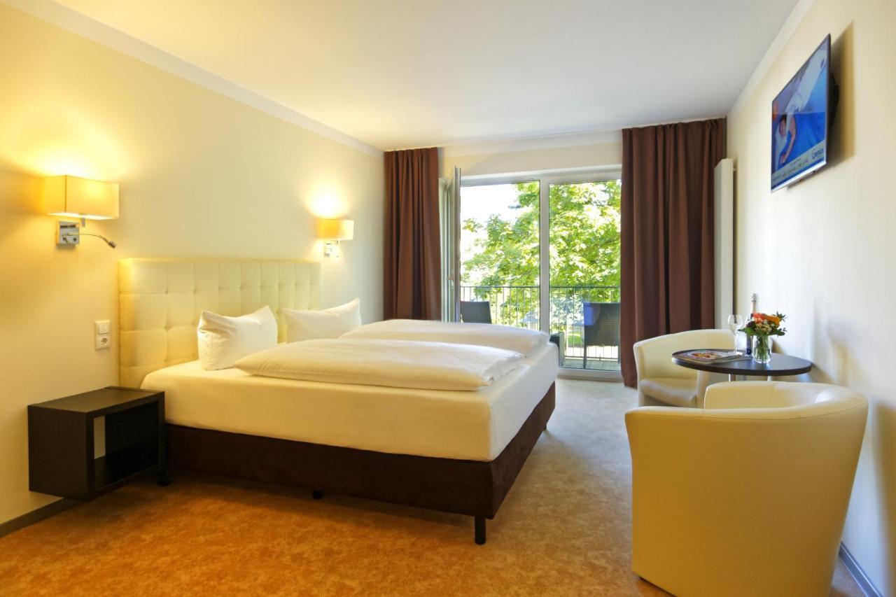 Hotel Am Kurpark زينوويتز المظهر الخارجي الصورة